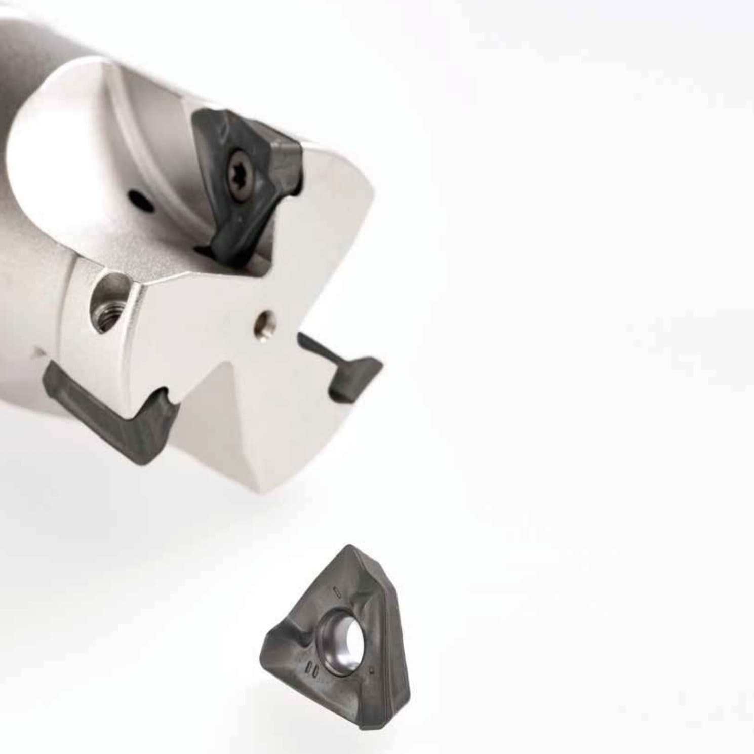 SSM-T — TOKX inserts, 3×90°, 3 cutting edges